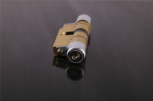 察雅24小时上门开锁公司